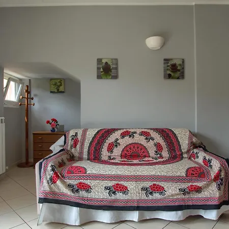 The House In Red: Per Un Soggiorno Pieno Di Vitalita:mare,sole,passeggiate Σπίτι διακοπών *