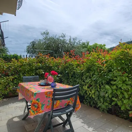 Дом отдыха The House In Red: Per Un Soggiorno Pieno Di Vitalita:mare,sole,passeggiate *